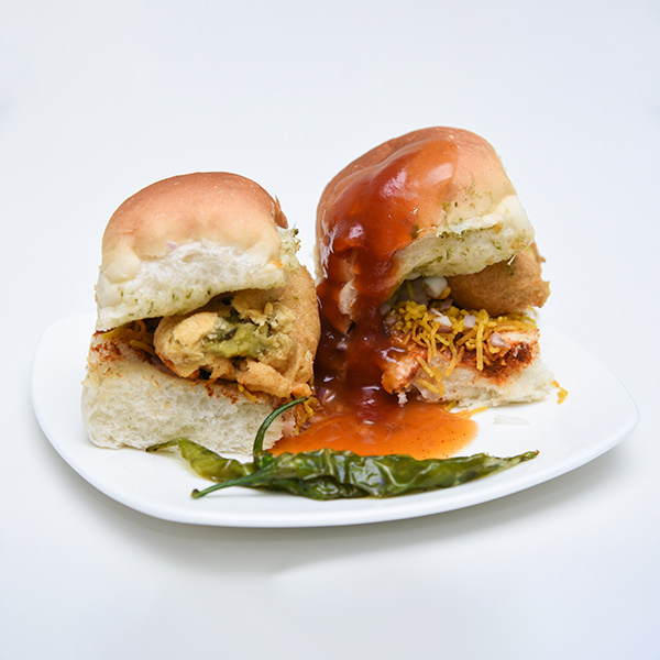 Apunka Special Vada Pav